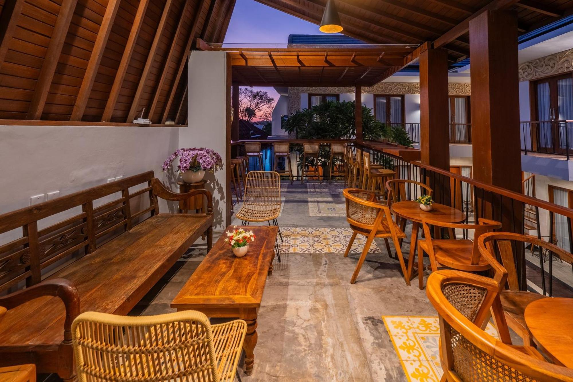 Mahesa Suites Seminyak Экстерьер фото